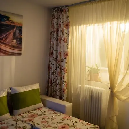 Daire Nicola's Bükreş